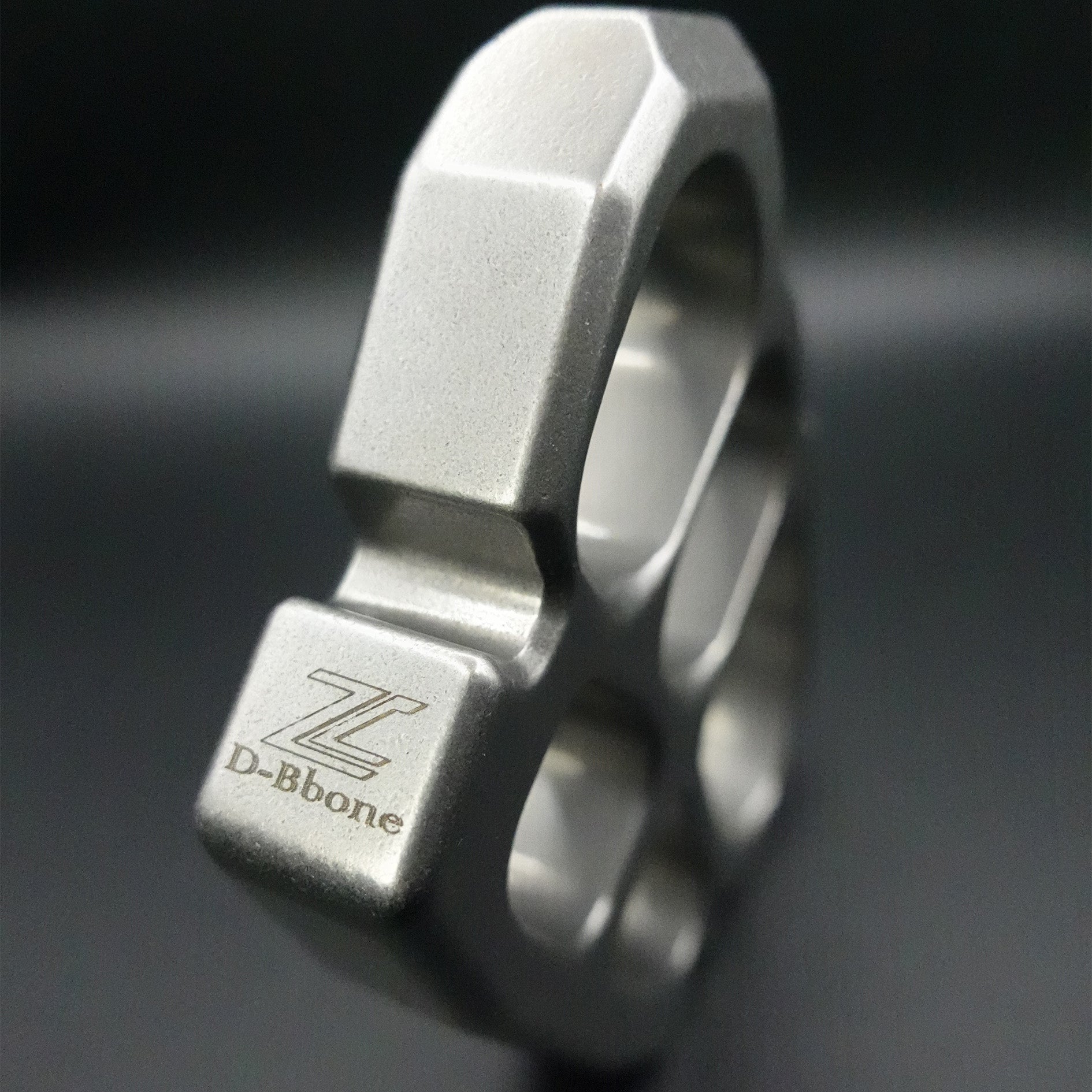 Full Stainless Steel Everyday Carry Knuckle Dusters Brass Knuckles - Tophatter Daily Deals